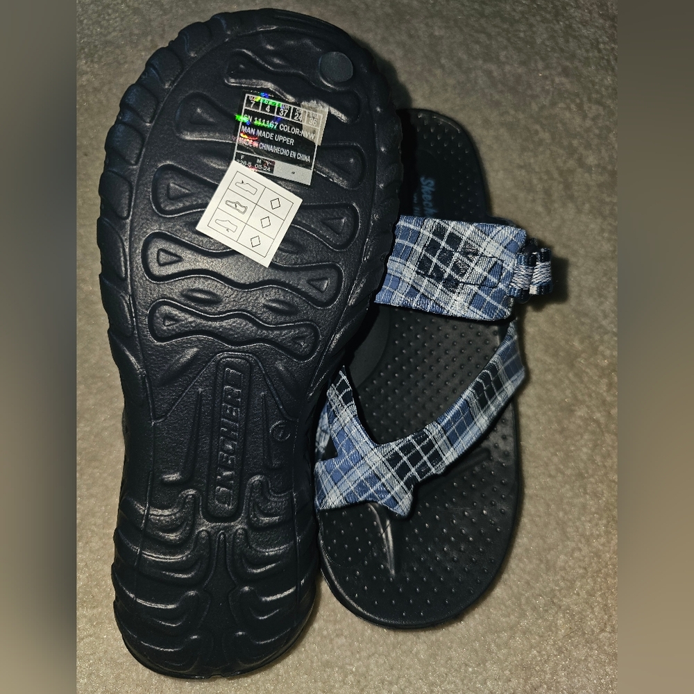 Skechers Foamies Navy Plaid Sandals - Picture 2 of 2